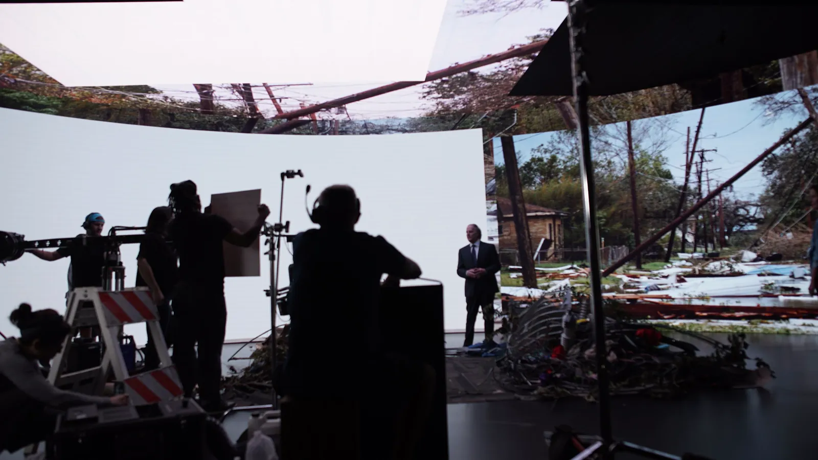 Behind the scenes on the virtual production set